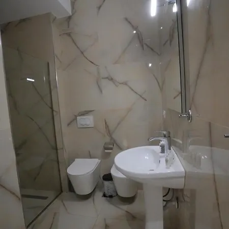 Odeon Apartmán *