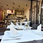 Odeon Daire *