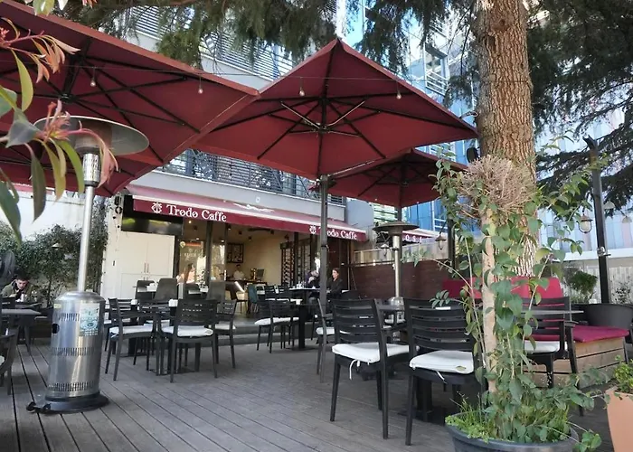 公寓 Odeon Durrës